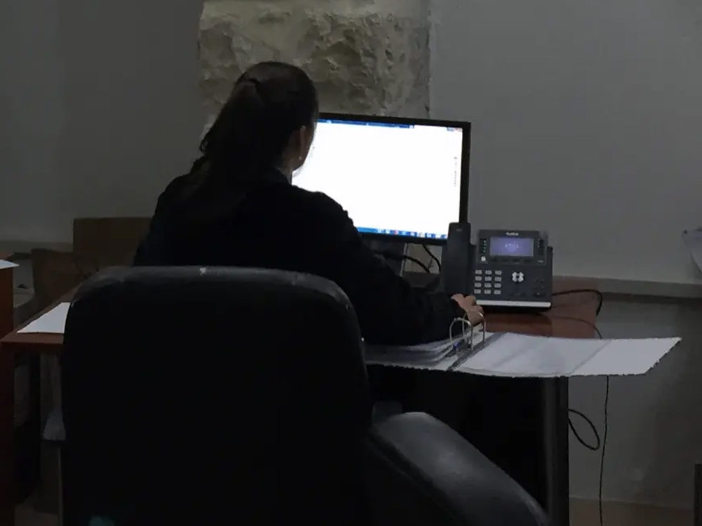 Contact Yeshiva Office
